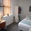 Photo 4: Bedroom 