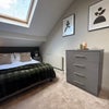 Photo 13: Room 6 with Ensuite