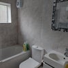 Photo 7: Bathroom 