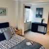 Photo 6: Room 2