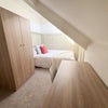 Photo 5: Room 7