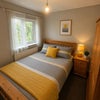 Photo 6: Room 2