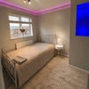 Photo 2: Room to rent 