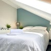 Photo 2: Bedroom