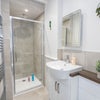 Photo 7: Apartment 7