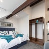 Photo 8: Apartment 8