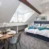 Photo 9: Apartment 8