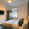 Photo 15: Room 5