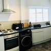 Photo 7: Kitchen