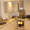 Photo 3: Kitchen