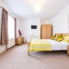 Photo 8: Room 4