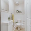 Photo 16: Room 3: Modern ensuite bathroom