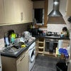 Photo 7: Kitchen