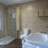 Photo 4: Bathroom