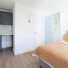 Photo 4: Room 2