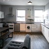 Photo 4: kitchen