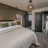 Photo 8: Room 4 - LARGE DOUBLE EN-SUITE ROOM (VERY PRIVATE)