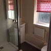 Photo 4: En Suite Shower Room