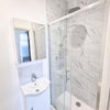Photo 4: Room 4 Bathroom