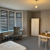 Photo 4: Room 1
