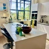 Photo 4: Kitchen