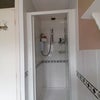 Photo 8: shower room