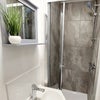 Photo 6: Room 1 Ensuite