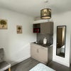 Photo 4: Kitchenette
