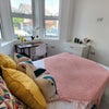 Photo 4: Room 1, en-suite room
