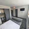 Photo 8: Room 1 En Suite