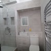 Photo 6: Room 5 £695 - PRIVATE offsuite