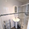 Photo 3: Ensuite (Room 1)
