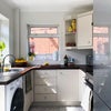 Photo 4: Kitchen