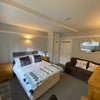 Photo 11: Room 1