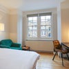 Photo 5: Room 1