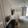 Photo 2: En-suite double bedroom