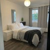 Photo 2: Room 1