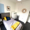 Photo 2: Room 6