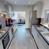 Photo 2: Spacious kitchen - fully equipped