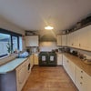 Photo 7: Kitchen