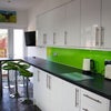 Photo 6: Kitchen
