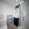 Photo 2: En-Suite