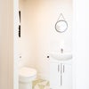 Photo 7: Room 5 en-suite
