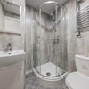 Photo 3: Room 1 En-suite
