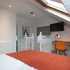 Photo 6: Room 5