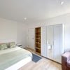 Photo 3: Room 1