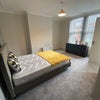 Photo 5: Room 3 with Ensuite