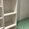 Photo 5: bookahelf in room 