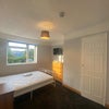 Photo 4: Spacious double - Room 4