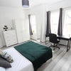 Photo 3: ROOM 5 - AVAILABLE 26TH JULY 2026